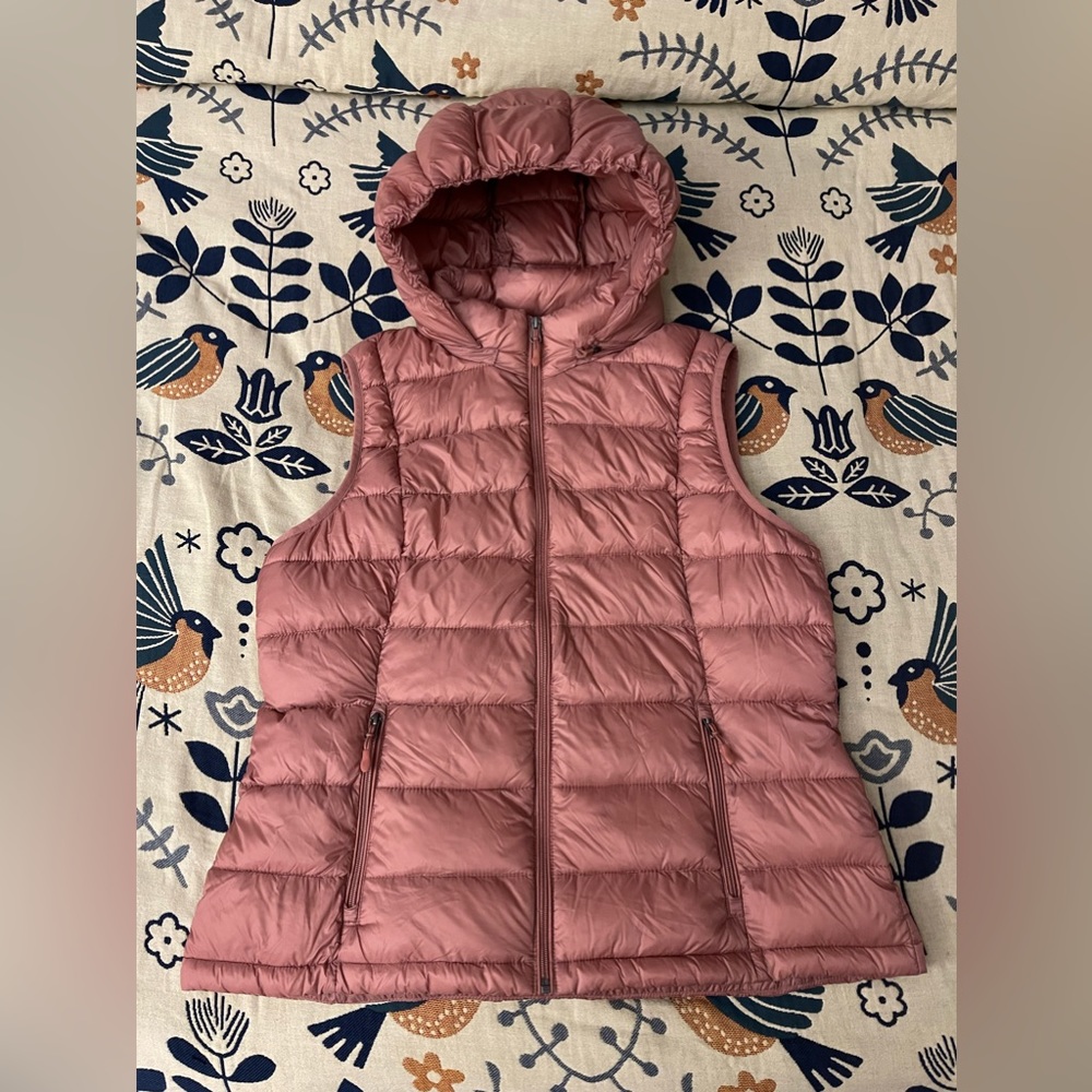 💗 Cozy Pink Puffer Vest with Hood 💗